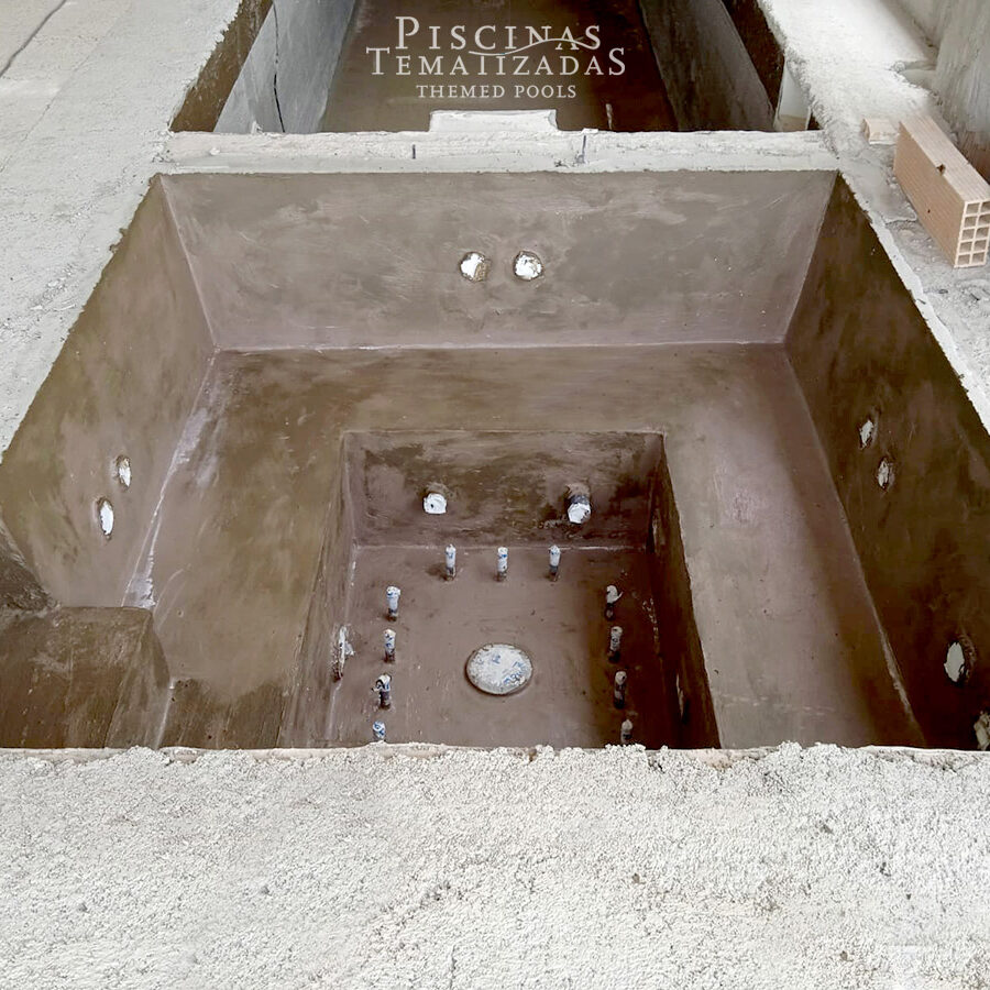 Wir entwerfen und bauen Whirlpools in Freibädern.